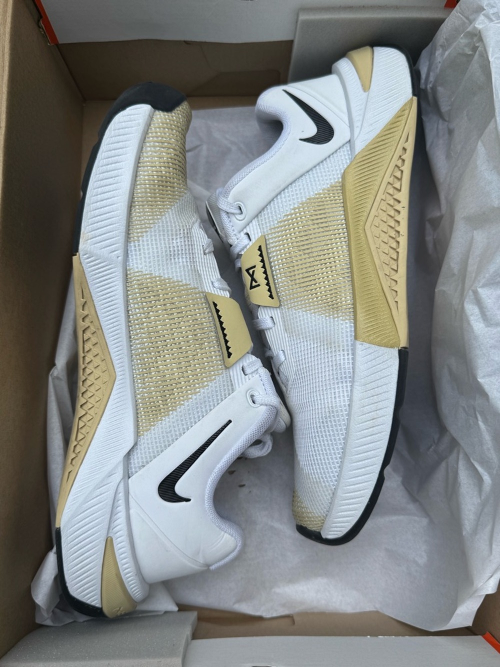 NikeWOMEN'S NIKE METCON 10 - Picture 6 of 7